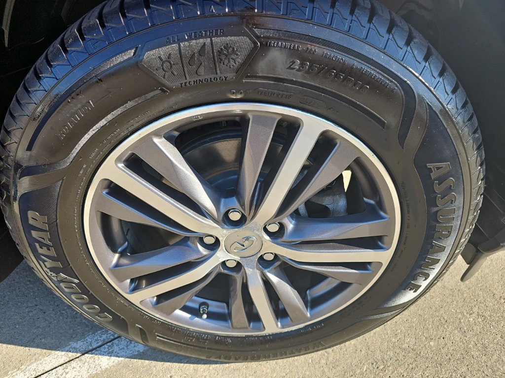 Used 2017 INFINITI QX60 Base SUV