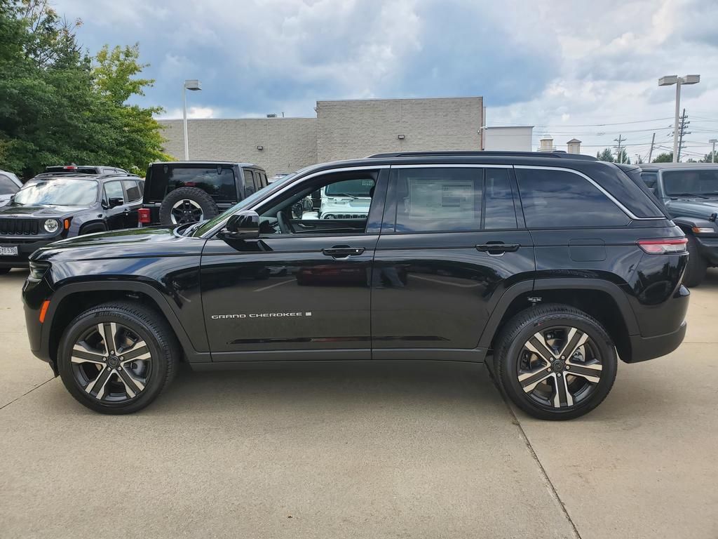 New 2027 Jeep Grand Cherokee
