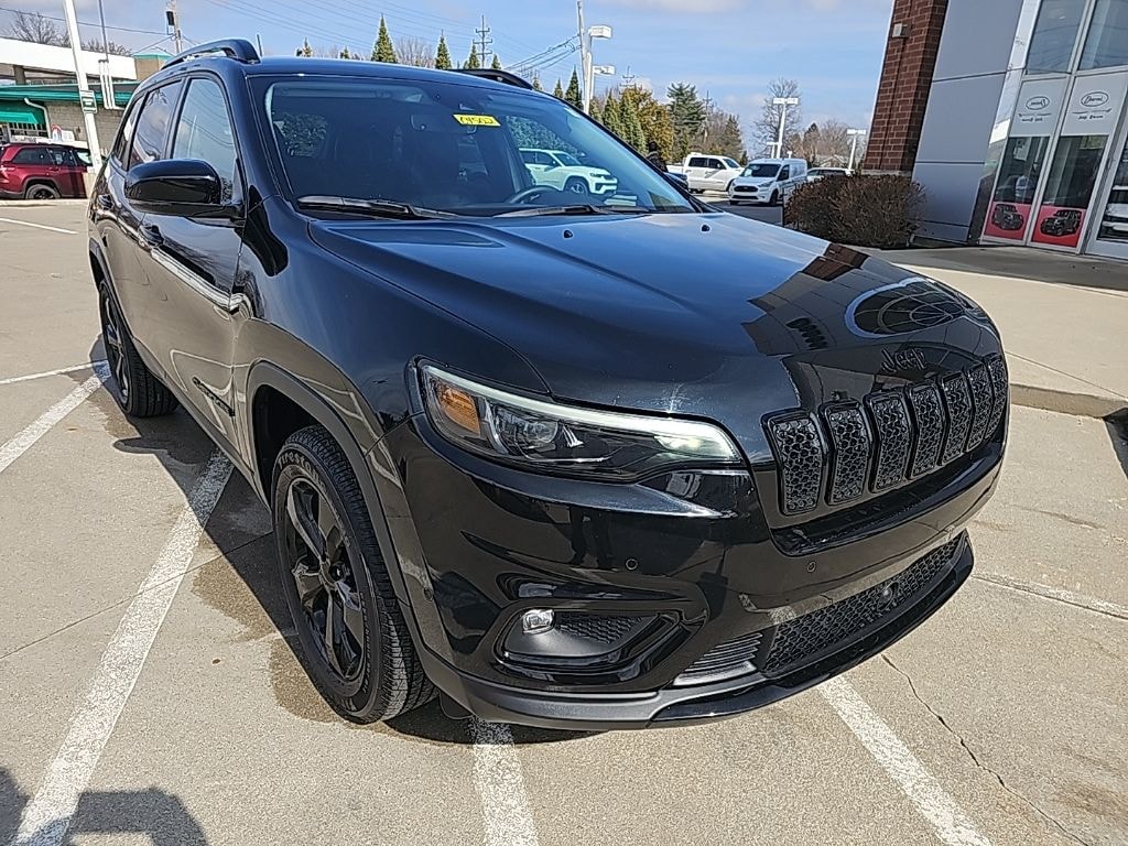 Certified 2023 Jeep Cherokee Altitude SUV