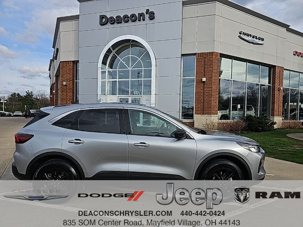 2024 Ford Escape
