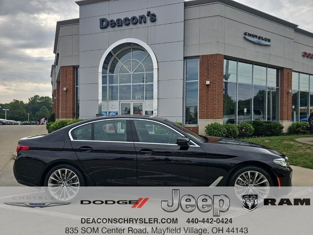 Used 2021 BMW 5 Series 530i xDrive Sedan