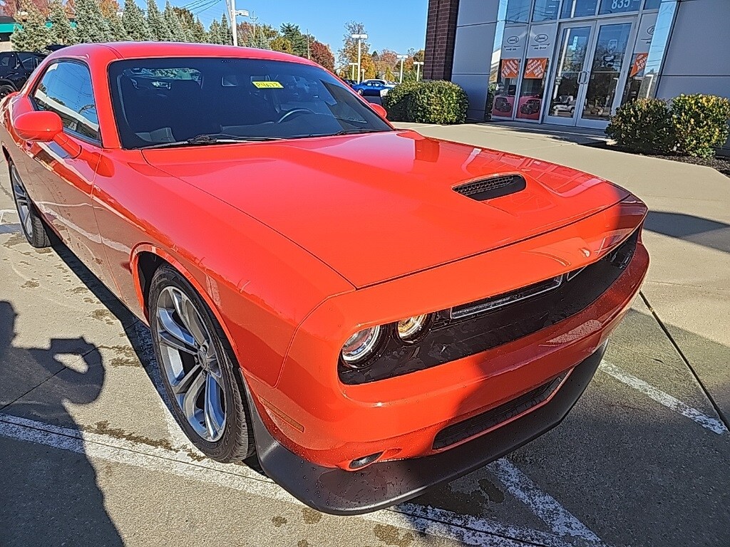 2022 Dodge Challenger R/T photo 4