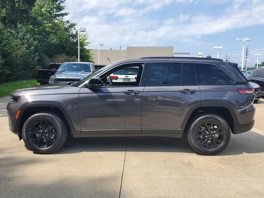 New 2026 Jeep Grand Cherokee