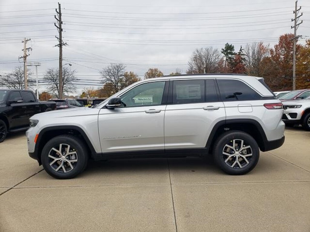 New 2025 Jeep Grand Cherokee Limited SUV