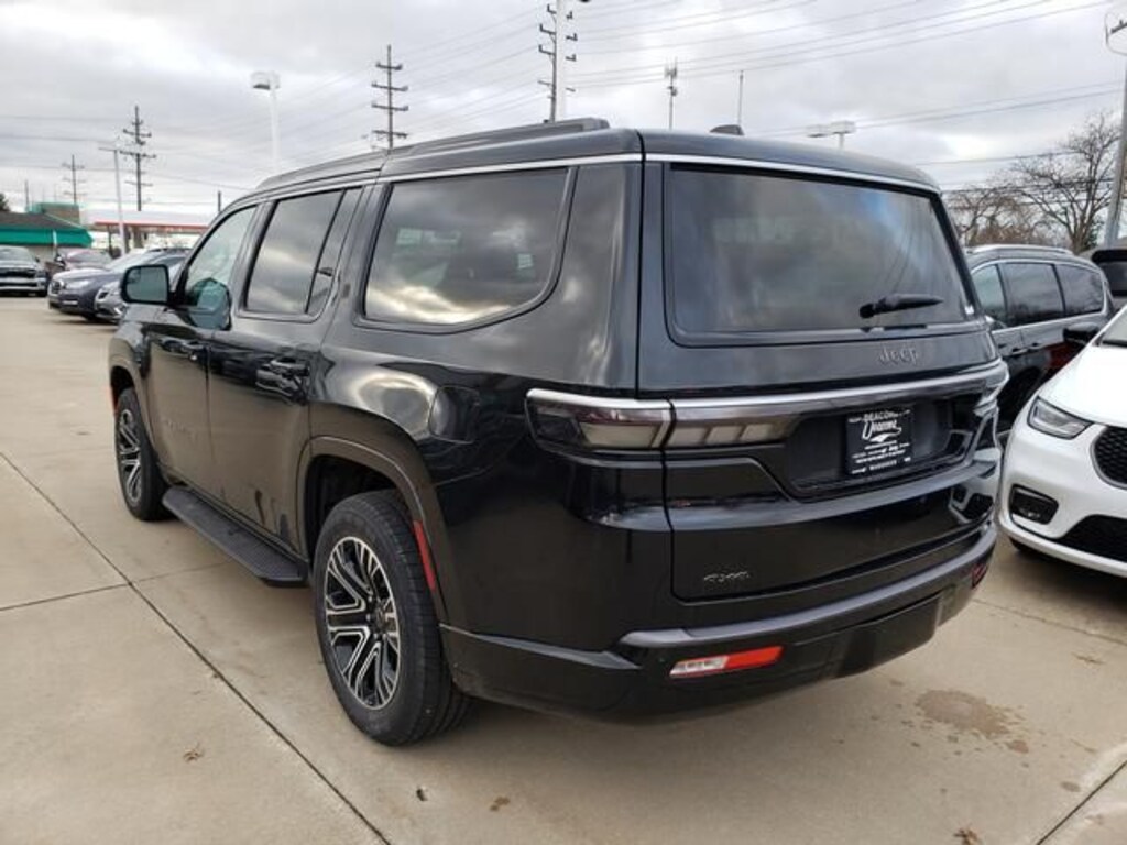 New 2026 Jeep Grand Wagoneer SUV