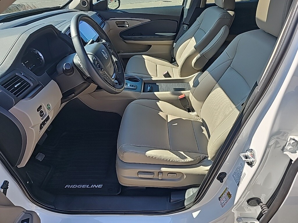 2023 Honda Ridgeline RTL-E photo 2