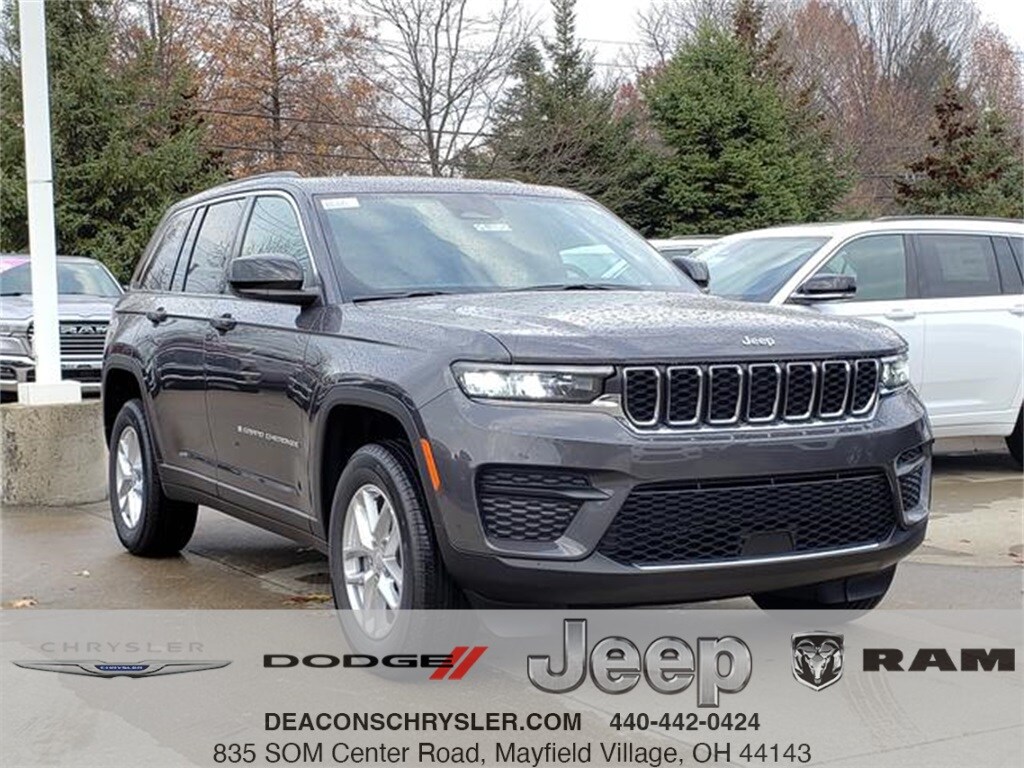 New 2025 Jeep Grand Cherokee Laredo X SUV