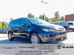 2026 Chrysler Voyager LX Minivan/Van