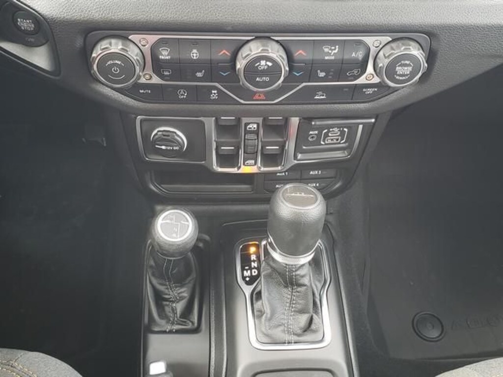 New 2026 Jeep Gladiator Sport S Truck