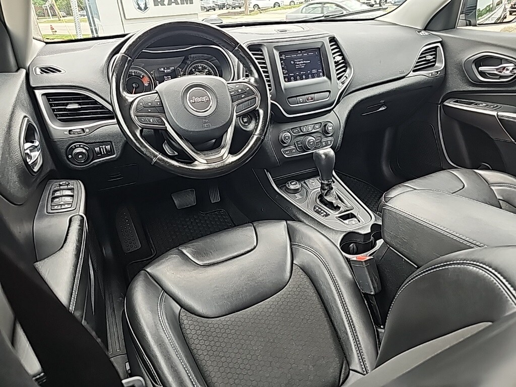 2020 Jeep Cherokee Latitude photo 3