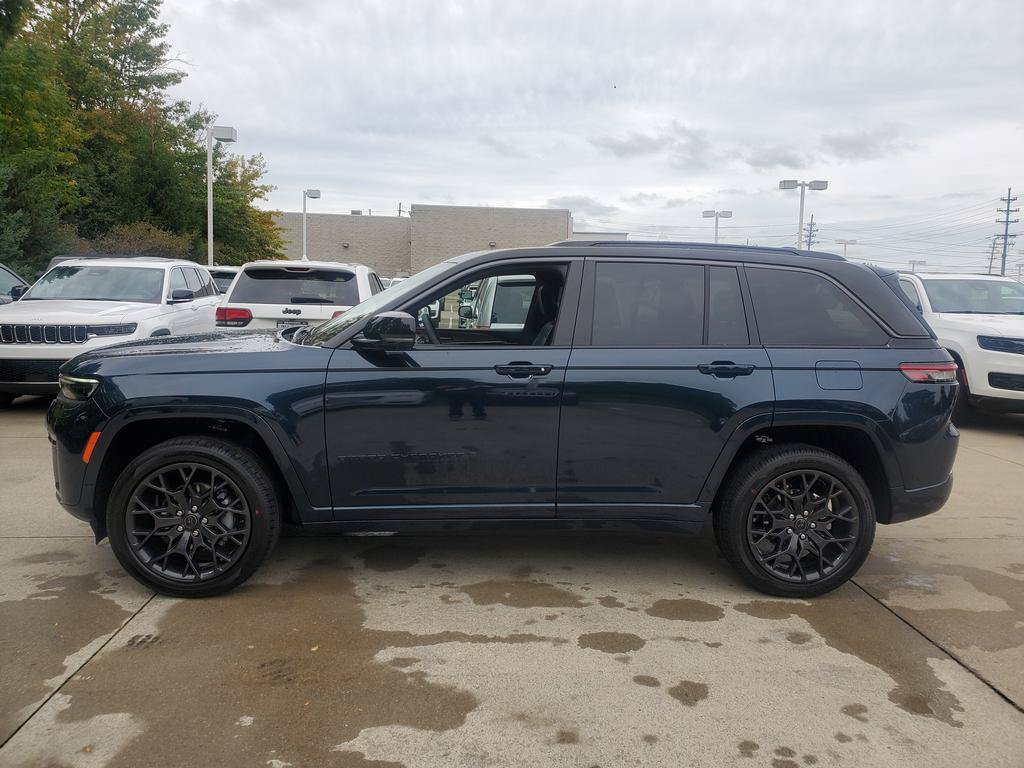 New 2027 Jeep Grand Cherokee