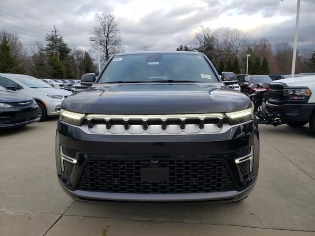 New 2026 Jeep Grand Wagoneer SUV