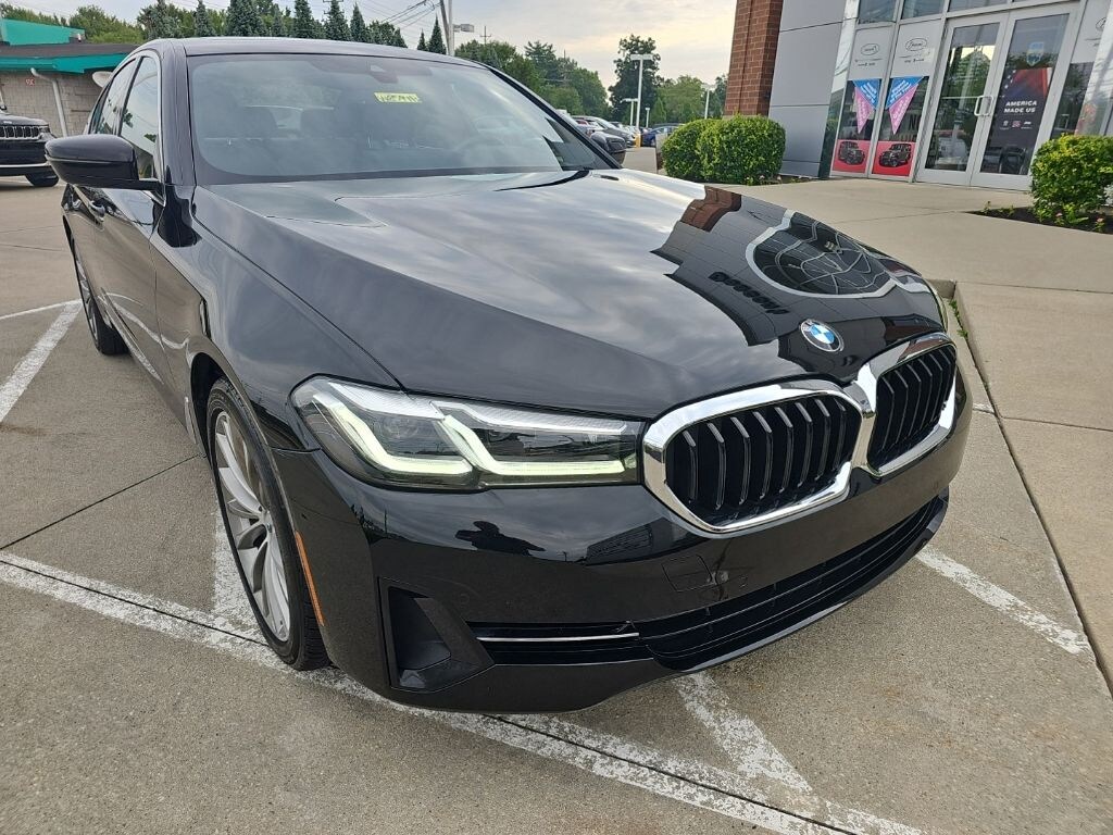Used 2021 BMW 5 Series 530i xDrive Sedan