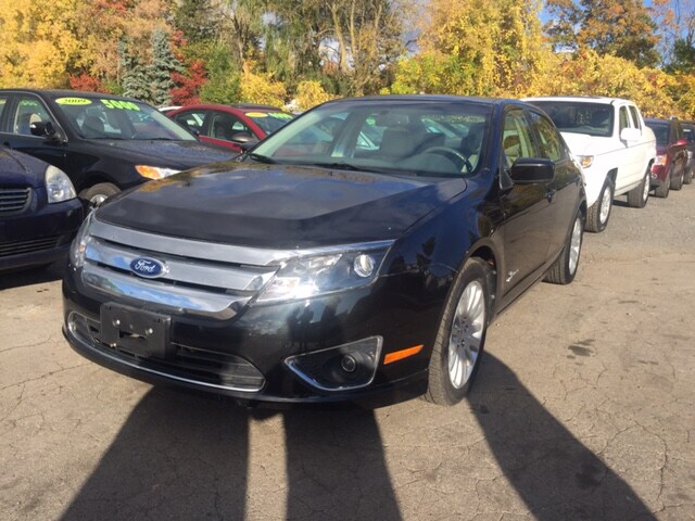 2010 Ford Fusion Hybrid's photo