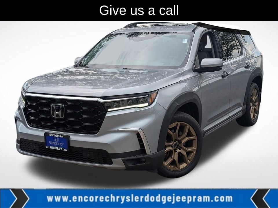 2023 Honda Pilot Elite's photo