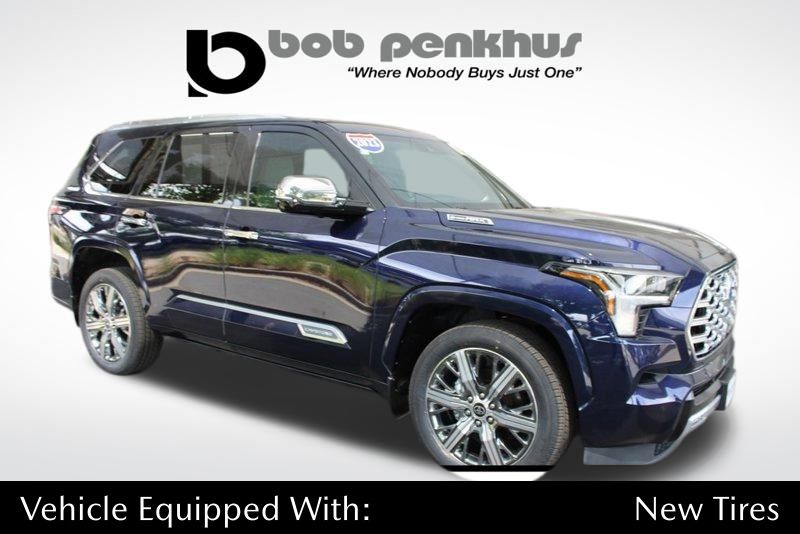 2022 Toyota RAV4 XLE Premium's photo