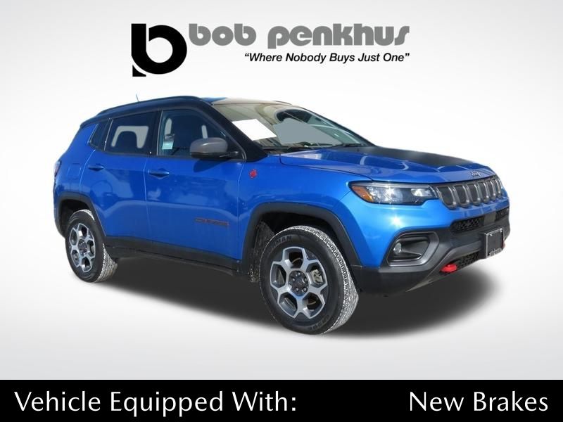 2022 Jeep Compass Trailhawk's photo