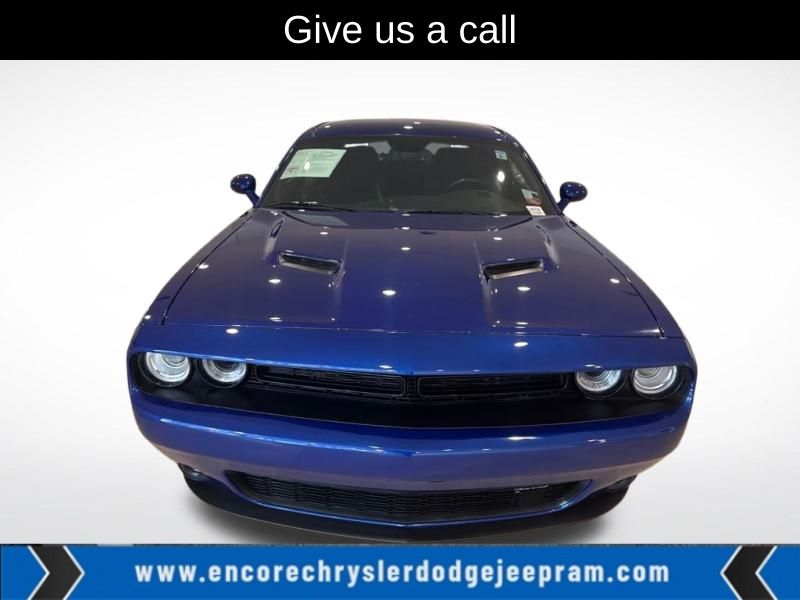 2021 Dodge Challenger SXT's photo