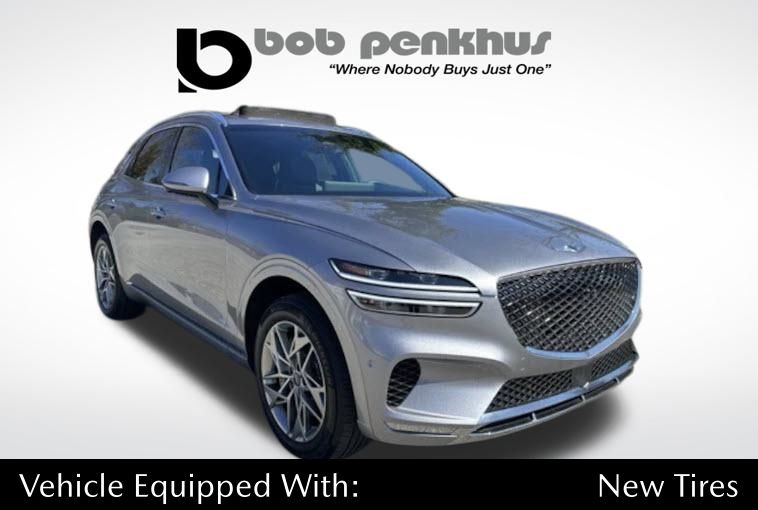 2023 GENESIS GV70 Standard's photo