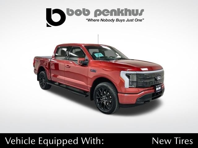 2024 Ford F-150 Lightning Platinum's photo