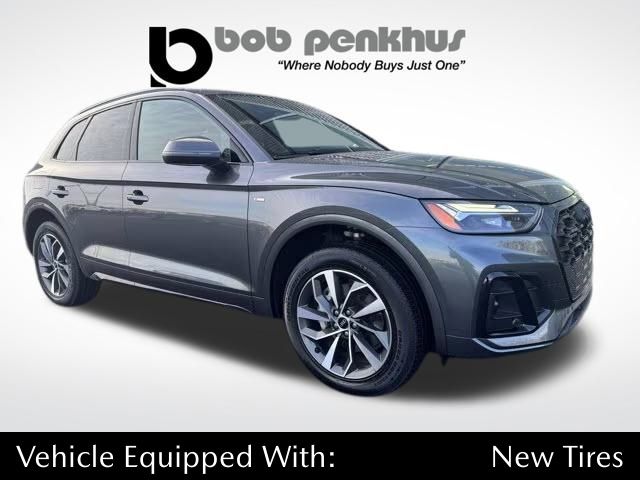 2024 Audi Q5 Premium's photo