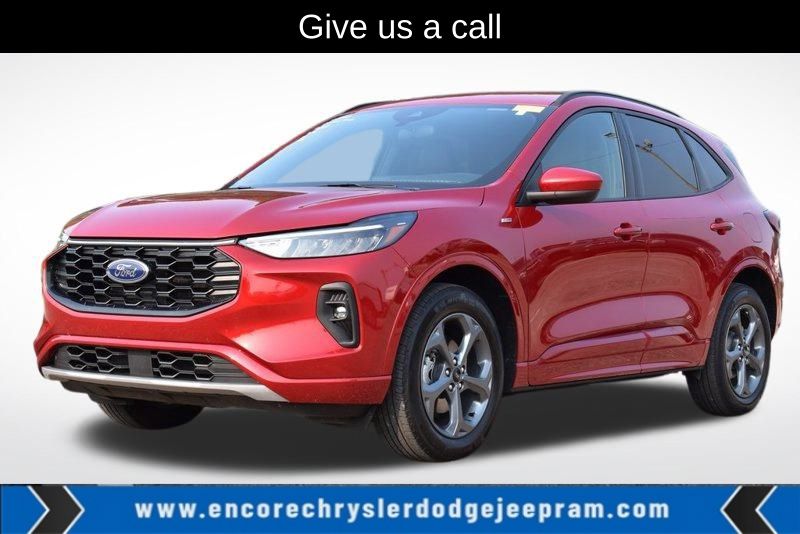 2024 Ford Escape ST-Line Select's photo