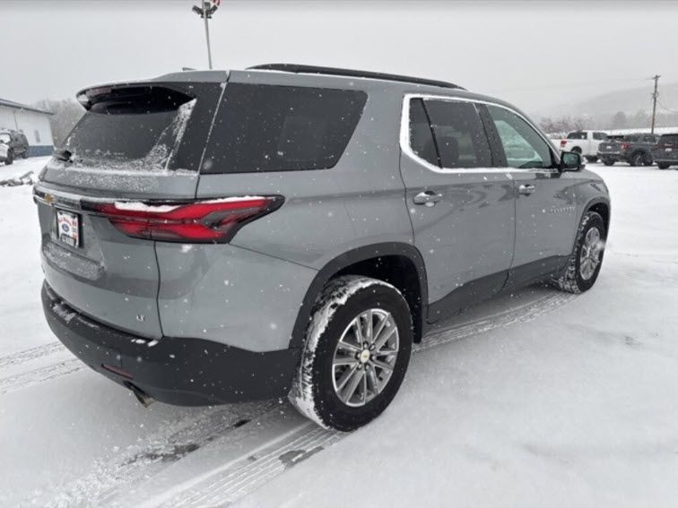 Used 2023 Chevrolet Traverse 3LT with VIN 1GNEVHKW7PJ176692 for sale in Burlington, VT