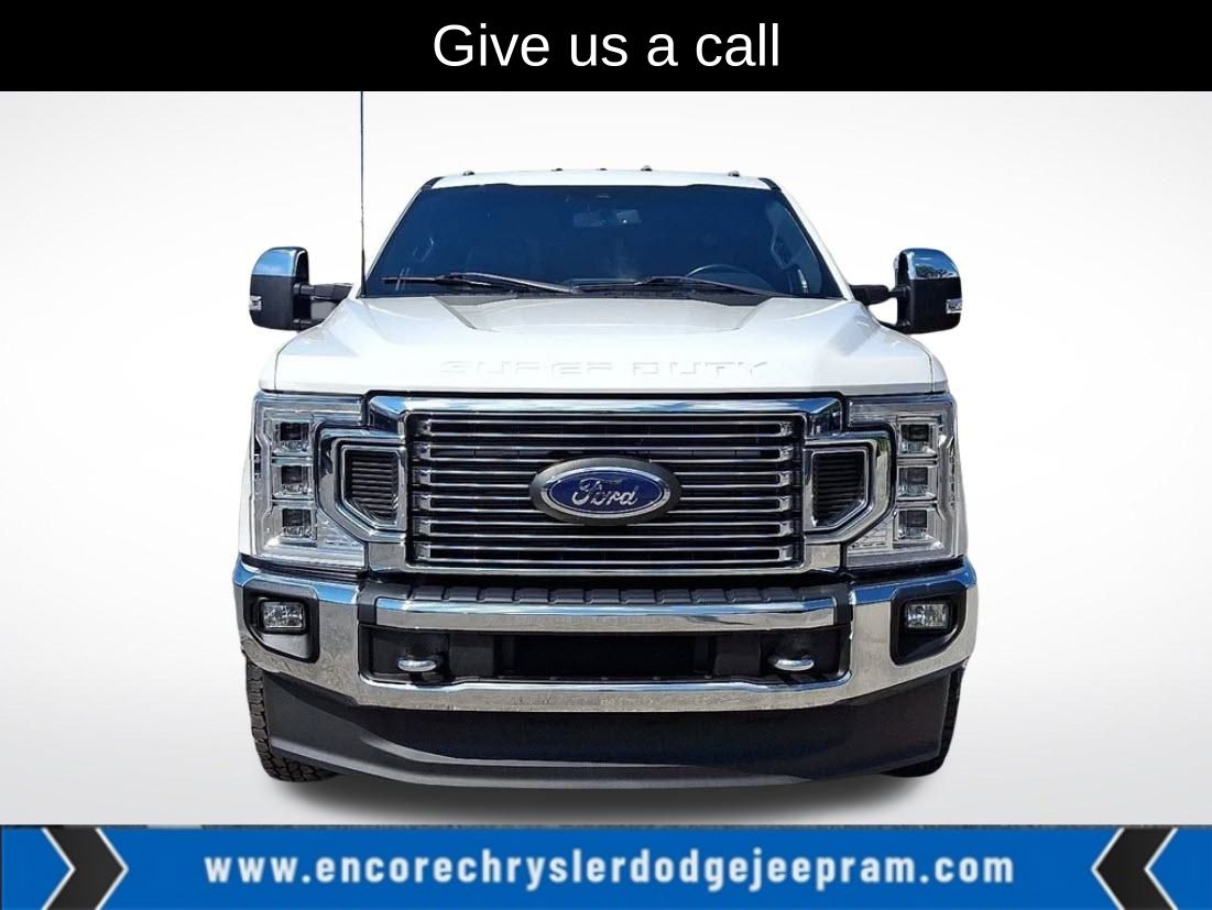 2022 Ford F-350 Super Duty Lariat's photo