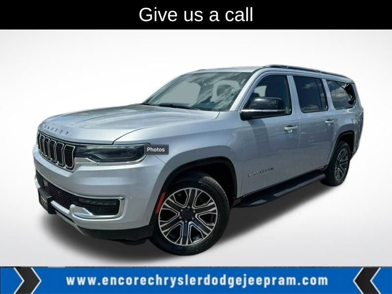 2023 Jeep Wagoneer L Series II's photo