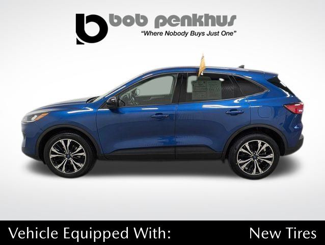 2022 Ford Escape SE's photo