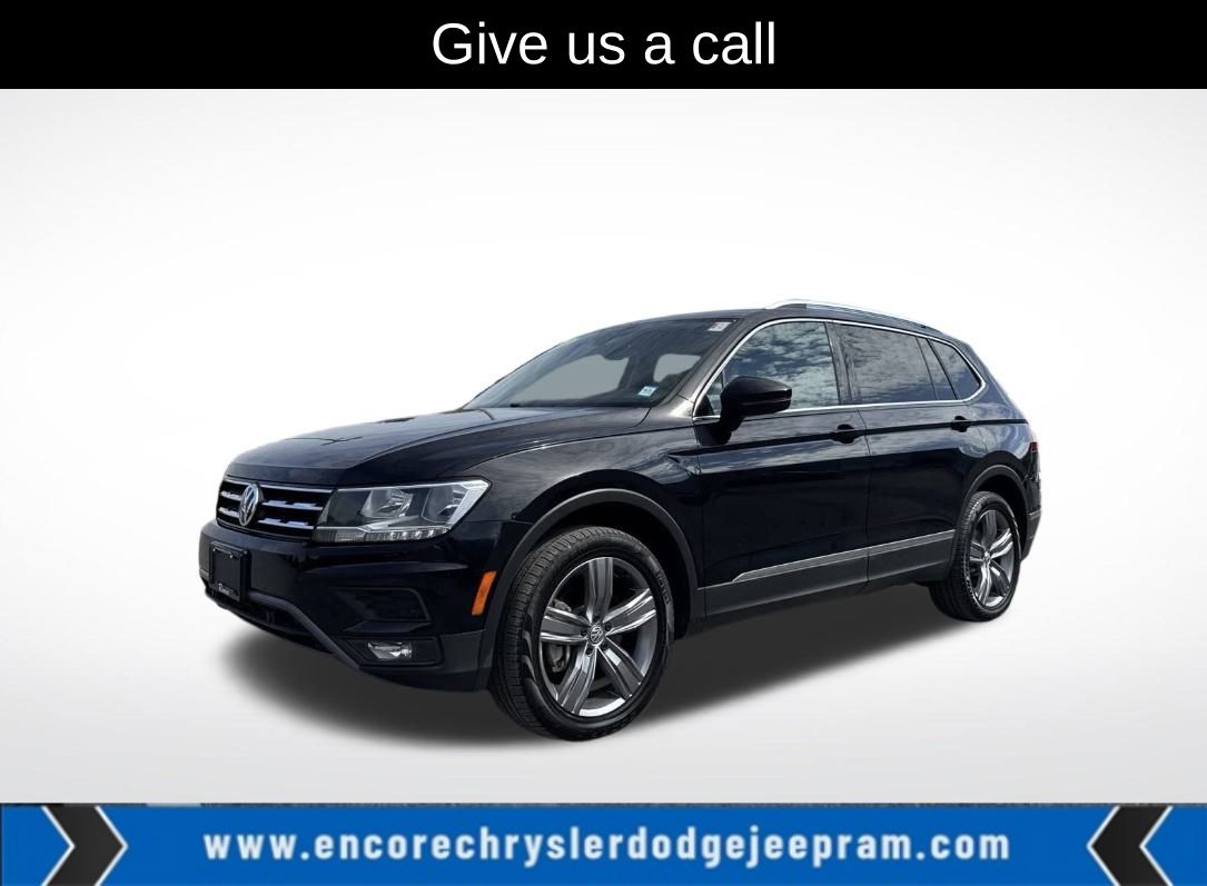 2021 Volkswagen Tiguan SEL's photo