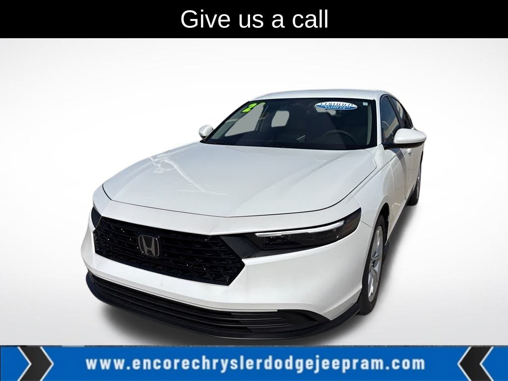 2024 Honda Accord LX's photo