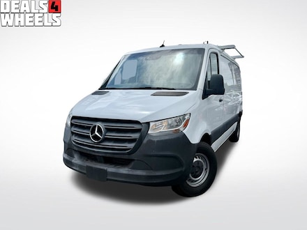 2021 Mercedes-Benz Sprinter 2500 Standard Roof V6 Van Crew Van