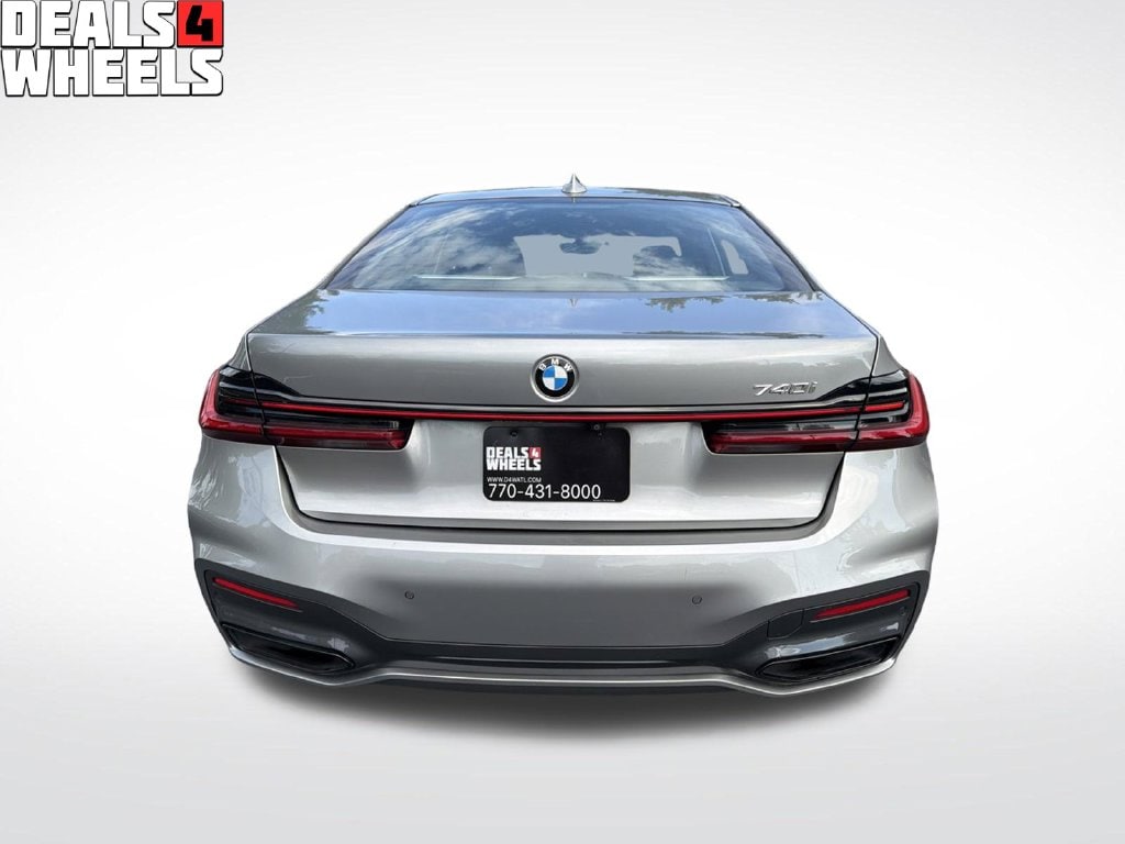 Used 2021 BMW 740i Sedan