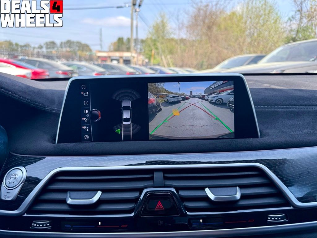 2017 BMW 7 Series 740i - Photo 24