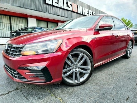 2018 Volkswagen Passat 2.0T Sedan