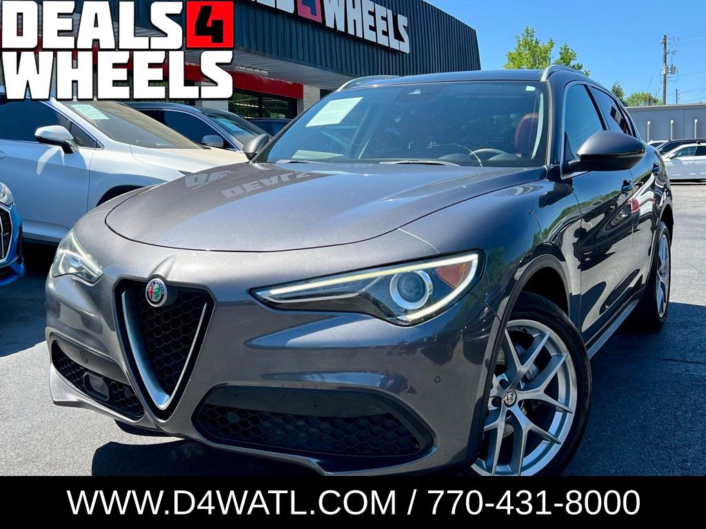 2018 Alfa Romeo Stelvio Ti AWD's photo