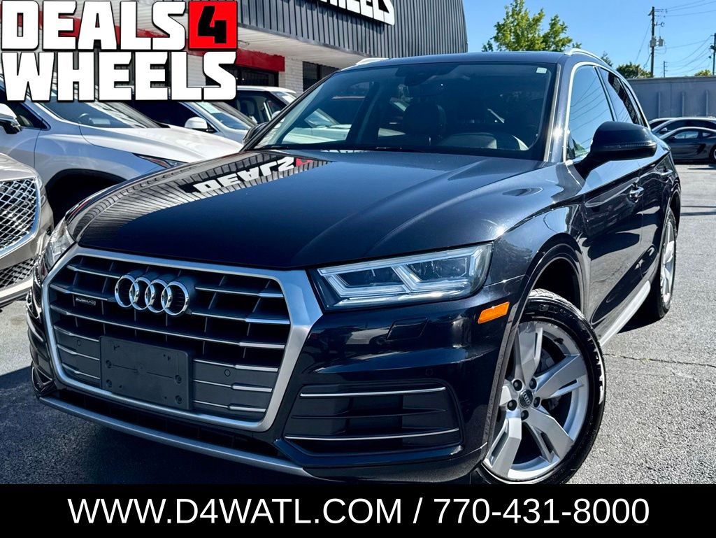 2018 Audi Q5 2.0T quattro S tronic Premium Plus's photo
