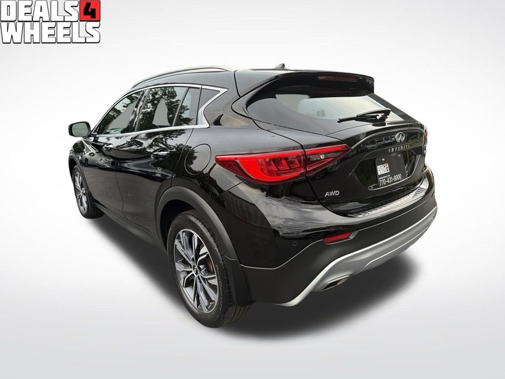 Used 2018 INFINITI QX30 Premium SUV