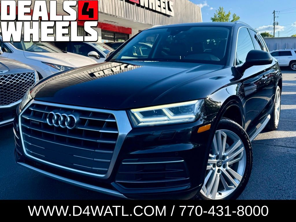 2018 Audi Q5 2.0T quattro S tronic Premium Plus's photo