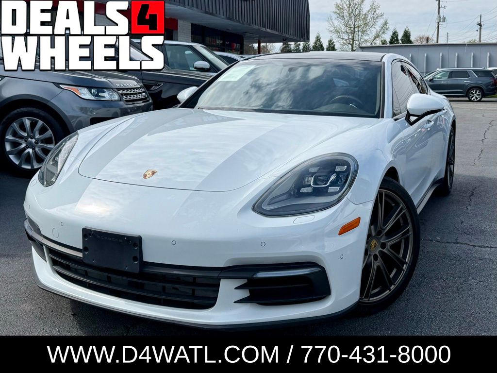 2018 Porsche Panamera 4's photo