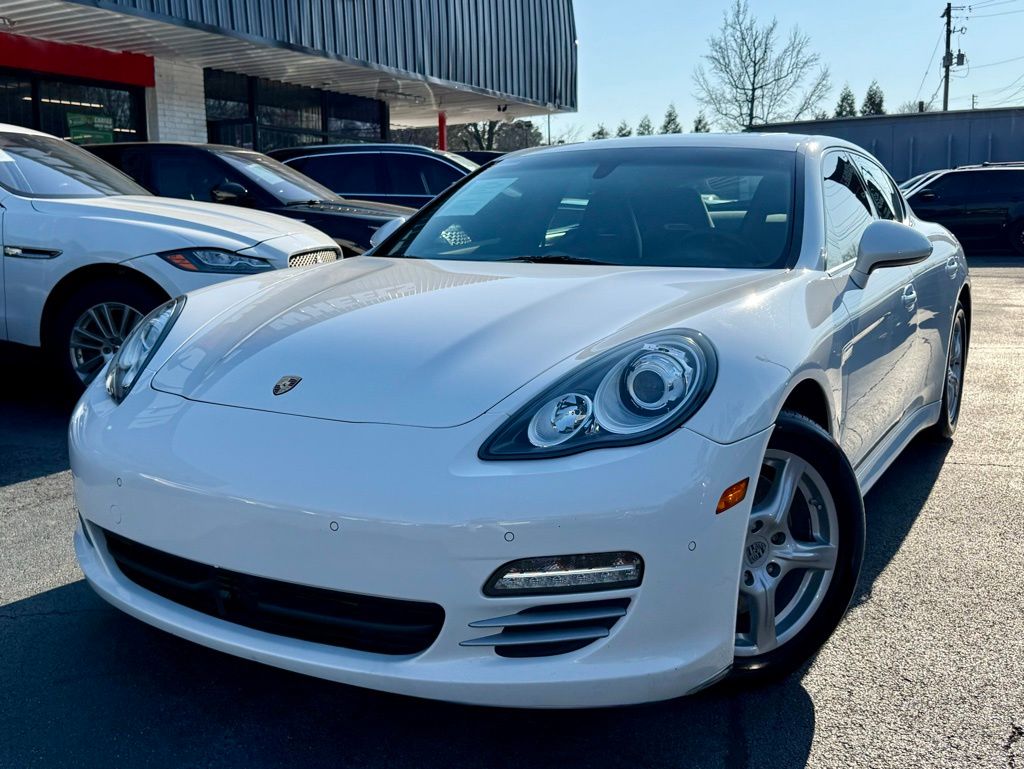 2011 Porsche Panamera Base