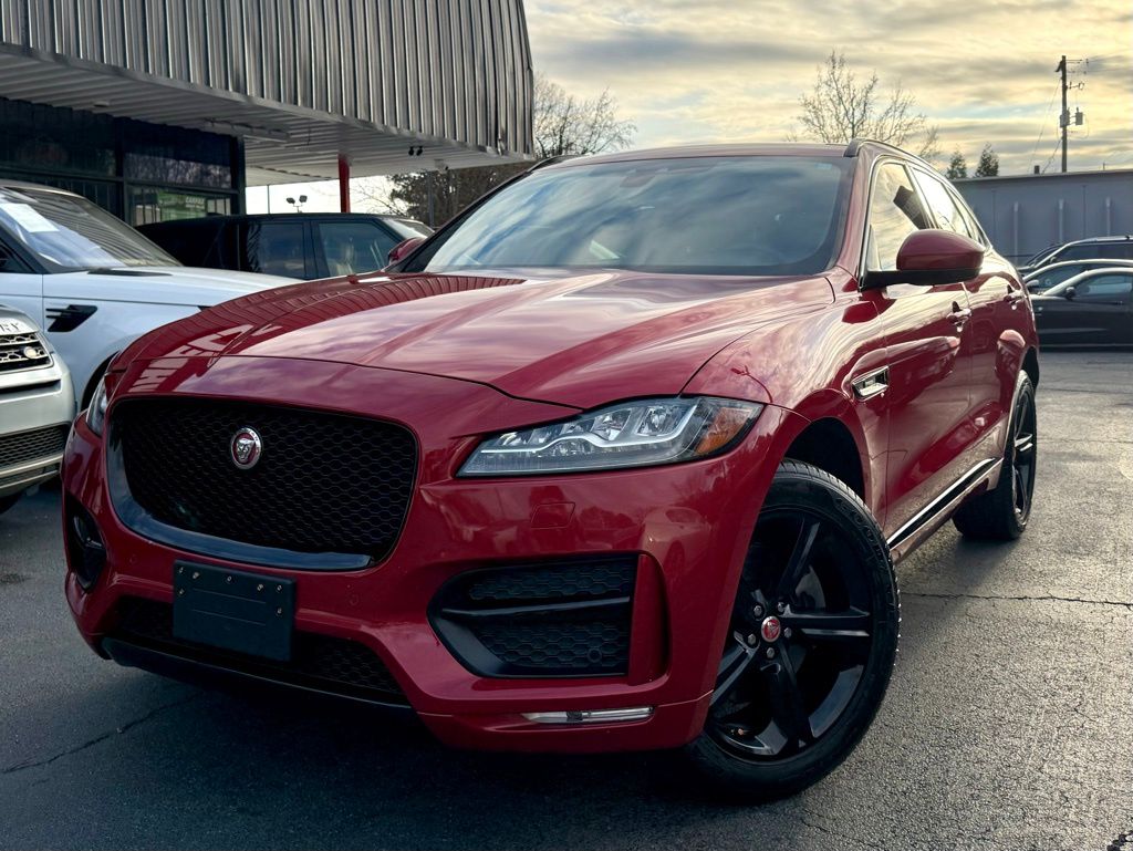 2019 Jaguar F-Pace R-Sport's photo