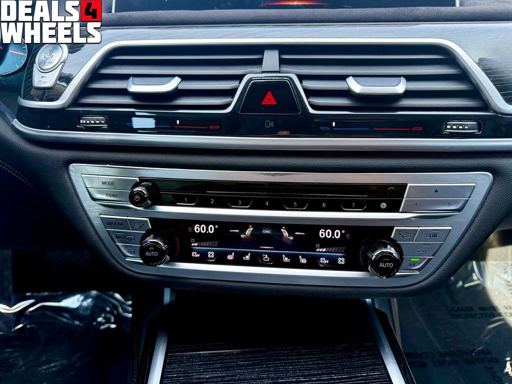 2017 BMW 7 Series 740i - Photo 22