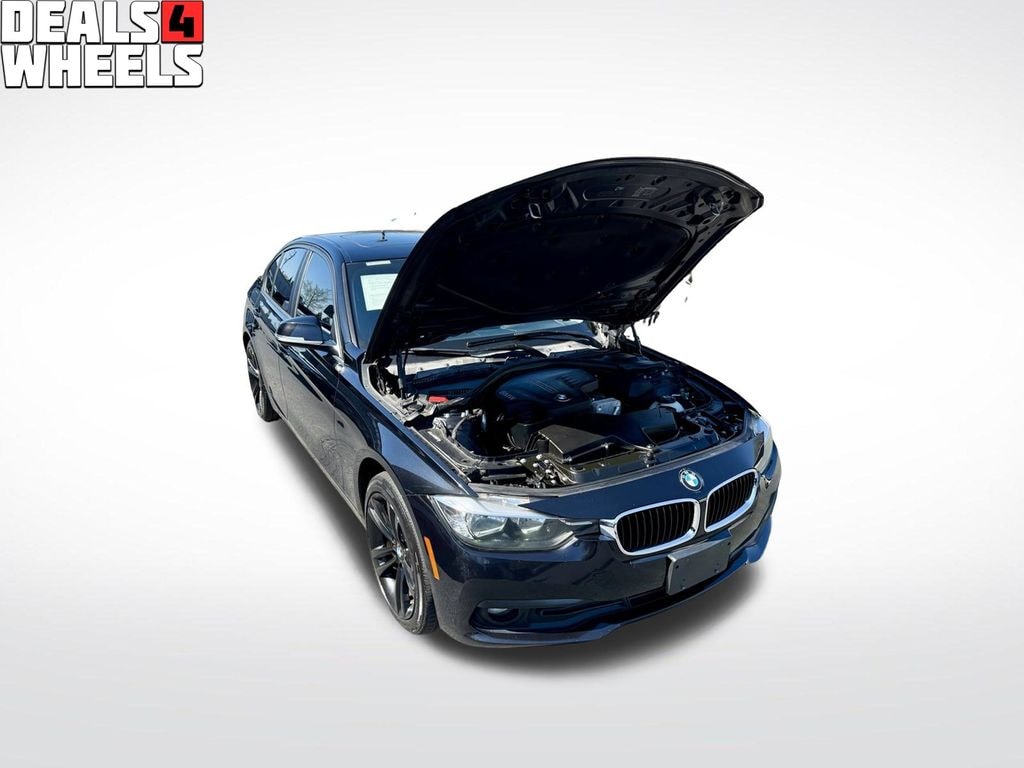 Used 2016 BMW 320i Sedan