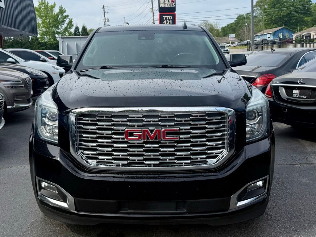 2019 GMC Yukon SLT - Photo 2