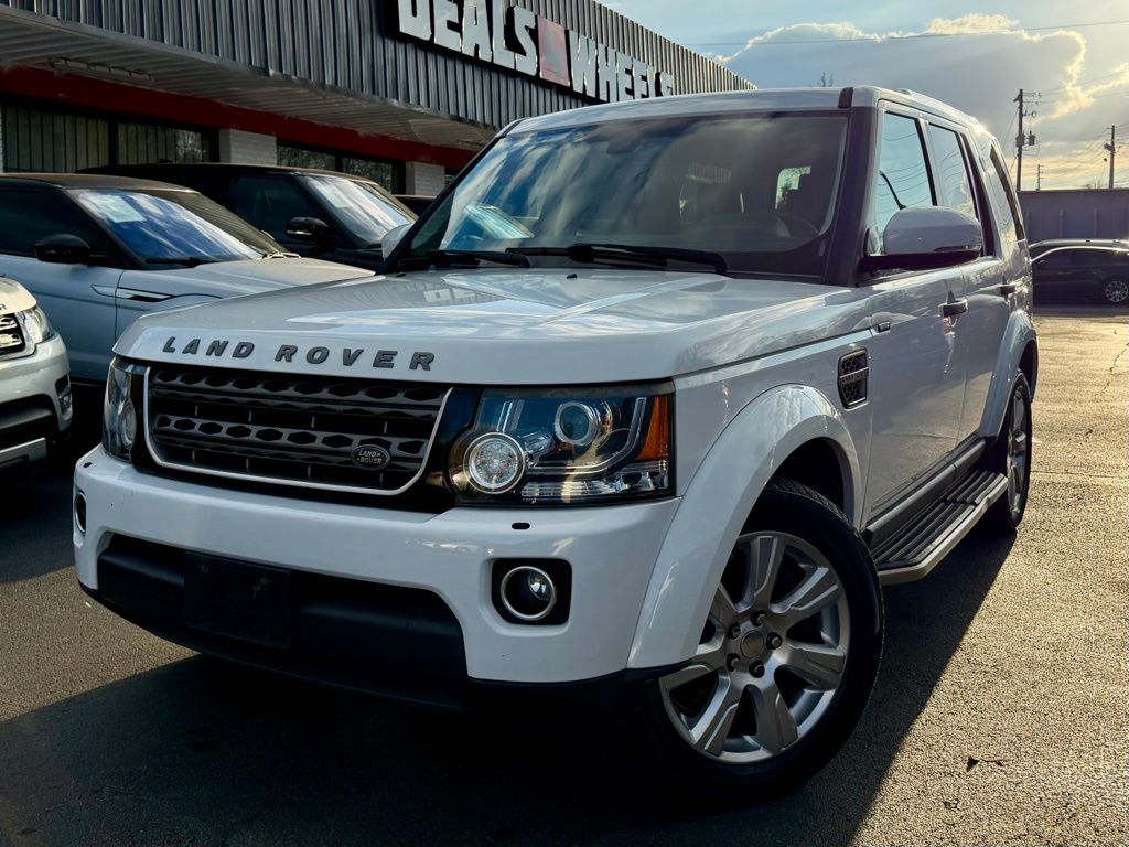 2015 Land Rover LR4 HSE's photo