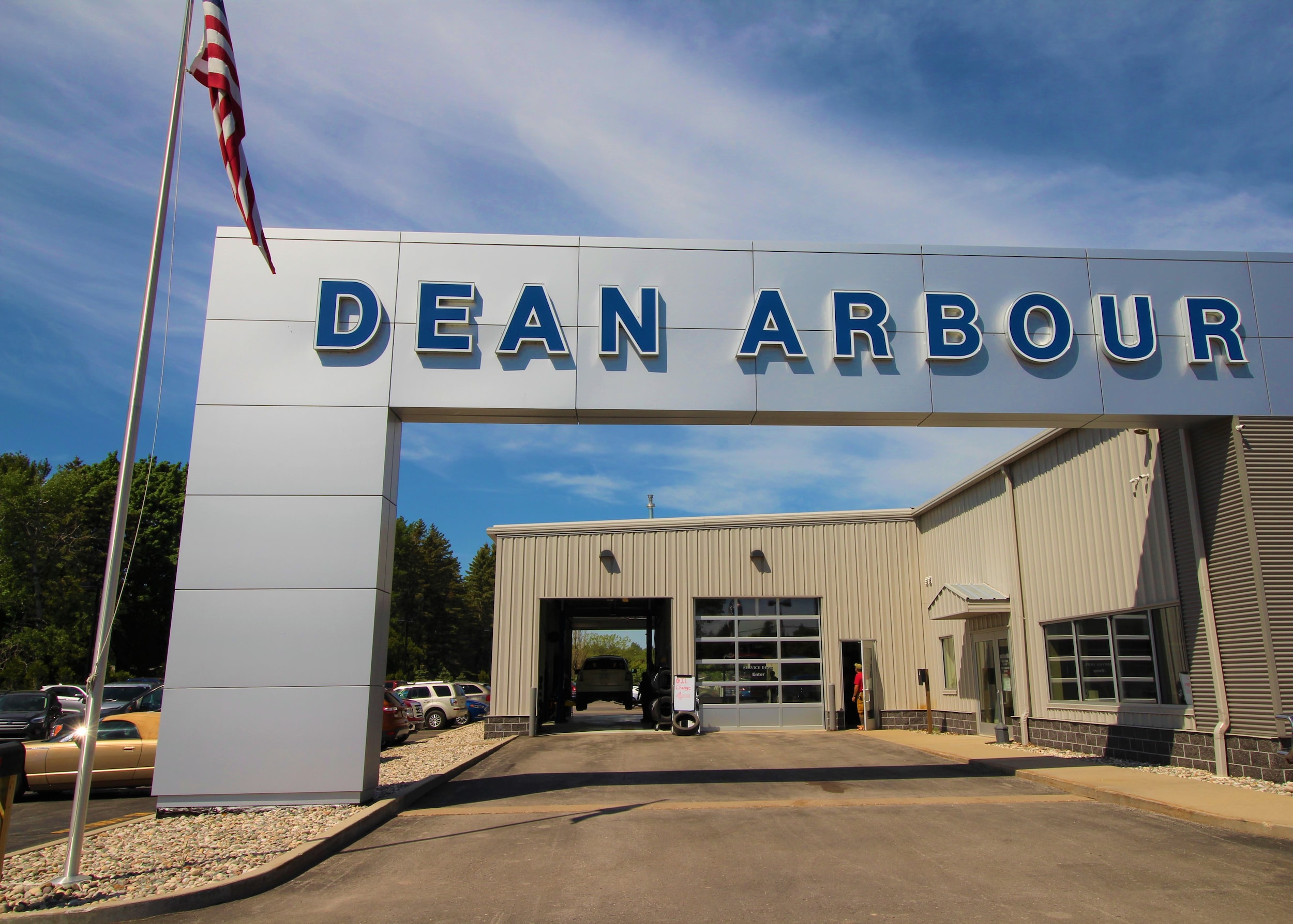 Dean's Express Lane Express Ford Service in Alpena, MI