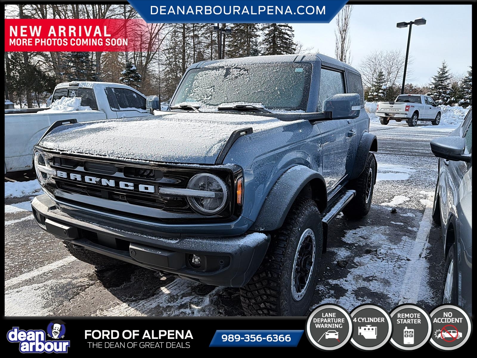 2023 Ford Bronco 2-Door Outer Banks's photo
