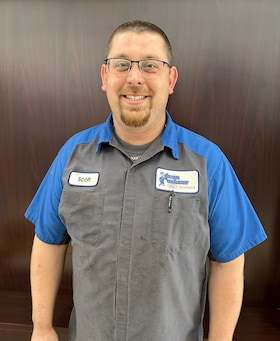 Staff member Scott Fante from ID_af13d74425a8